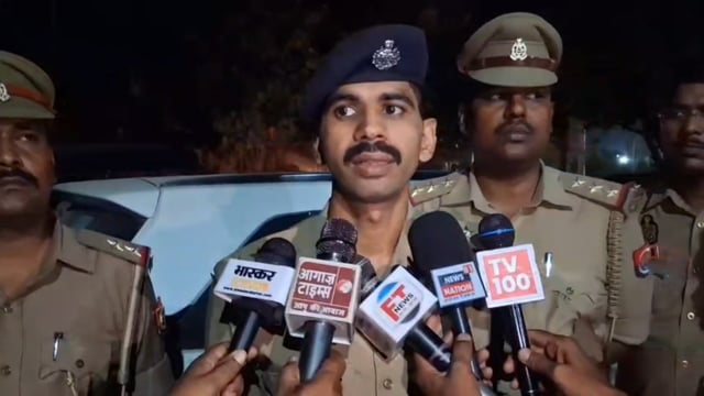 सिद्धार्थनगर में 20 रुपये के बकाये को लेकर 23 वर्षीय युवक की हत्या का आरोप, आक्रोशित परिजनों और ग्रामीणों ने घंटों किया 