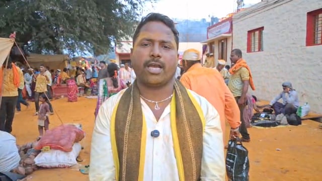पट्टणकोडोली यात्रेतील फरांडे बाबांच्या भाकणुकीनंतर विठ्ठल बिरुदेवाच्या भक्तीत तल्लीन झालेले सच्चे भक्त मनोहर अनुसे!