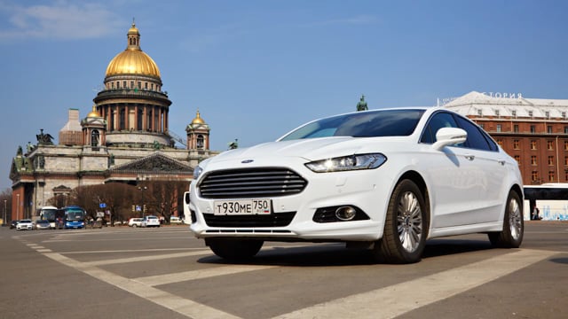 Кадр из работы Courage Films: Ford. Итоги 2015 года