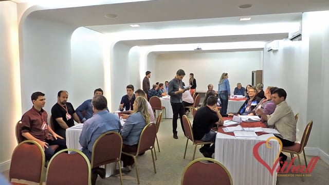 Depoimentos de vendedores e empresários após o treinamento Vendas Vithall