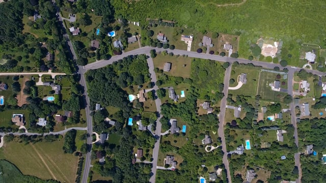 1325 Parkview Lane