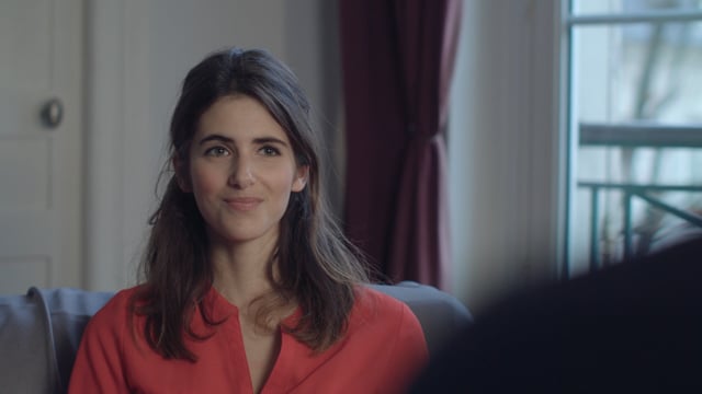 ASSOUVI Ecrit et Réalisé par Maylis de Poncins ( Acteurs : Hubert roulleau,  Maylis de Poncins)