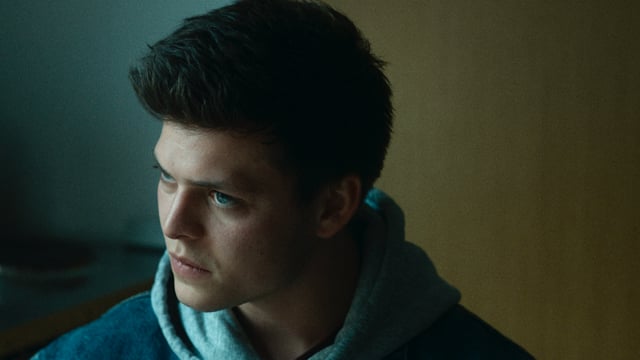 A Bond Between People (2019)