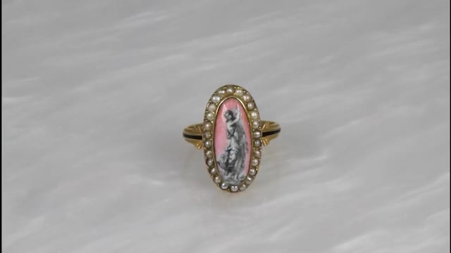 Avon on sale cameo ring