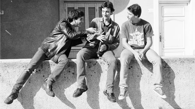 25 WATTS