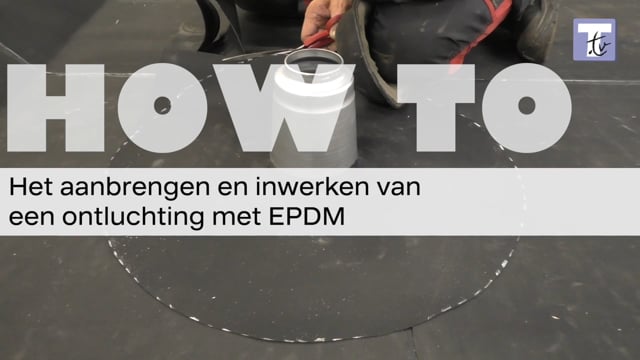 Het aanbrengen van inwerken van een ontluchting met EPDM