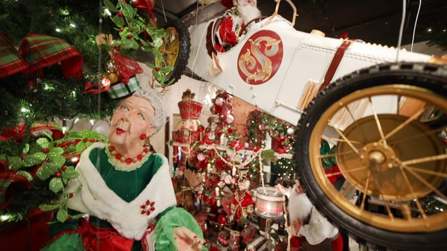 City Flowers — Holiday