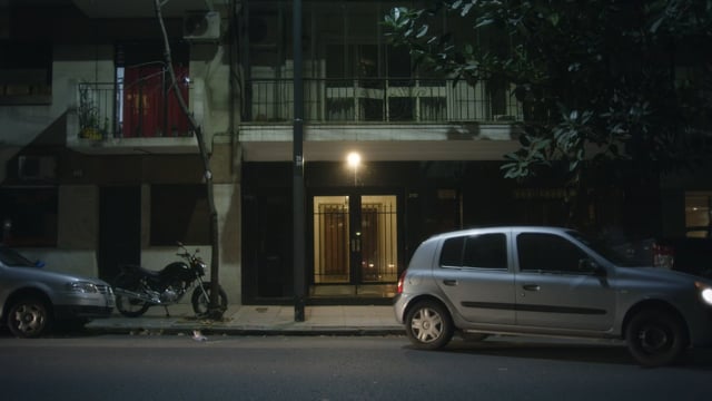 Tan perdida como convencida - Trailer