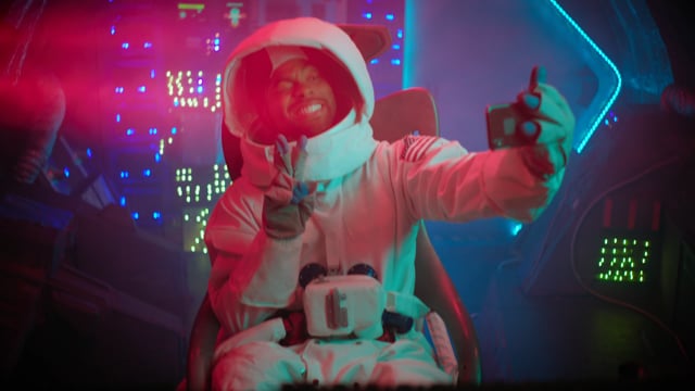 Android "Spaceman", directed by Rick Wayne