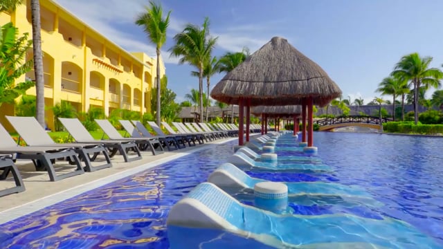 All-Inclusive Resort Stay Getaway video preview thumbnail