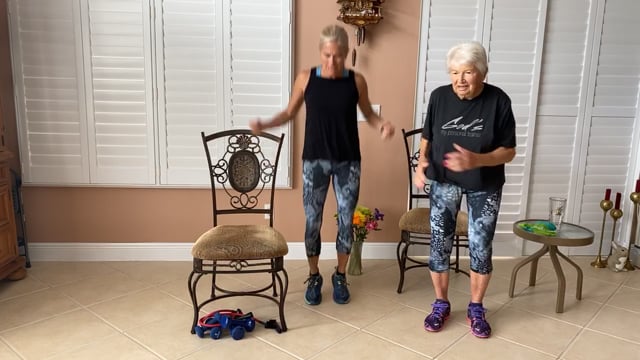 Live Workout with Mom