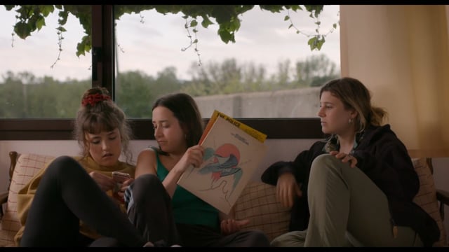 Les altres coses que ens separen - Official Trailer (2021)