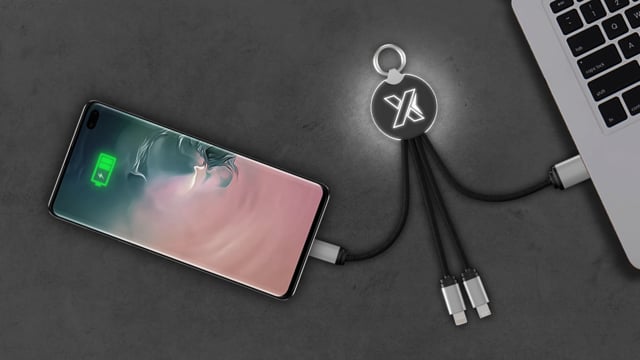 Video av SCX.design C16 ring med light-up kabel