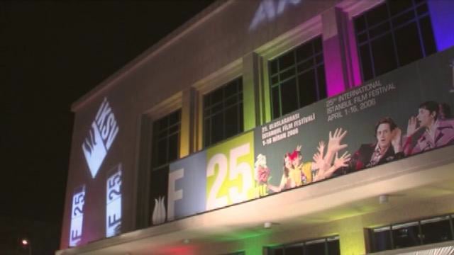 A City Runs Through The Festival