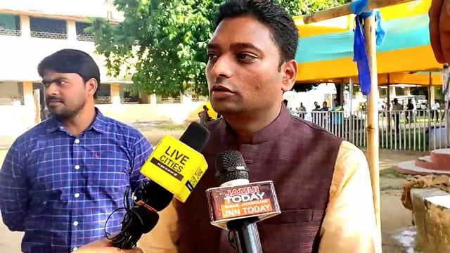   जिलाधिकारी बता रहे हैं, पंचायत चुनाव के पांचवे चरण की क्या है तैयारी 