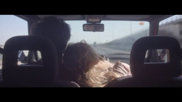 Trailer - Happiness Wrapped in a Blanket