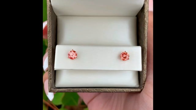 Gorgeous 1 ctw Lab Grown Pink Diamond Stud Earrings set in 14K