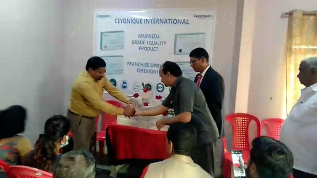 सिओनिक इंटरनॅशनल आयुर्वेदिक कंपनीची आटपाडी येथे फ्रॅंचाईजी ओपनिंग