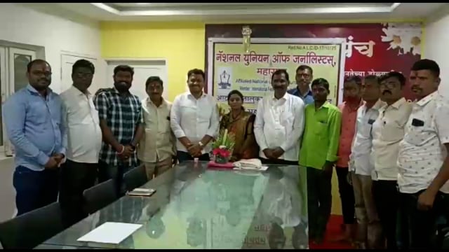 आटपाडी मध्ये पत्रकार दिनाचे आयोजन