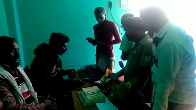 लखीसराय जिले के अलीनगर पंचायत में सरपंच की मौजूदगी में बनाया गया 55 आयुष्मान कार्ड