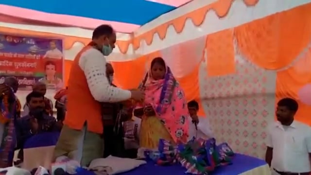 लखीसराय जिले के रामपुर गांव में लोजपा पार्टी का किया गया कार्यकर्ता सम्मेलन सैकड़ों लोग रहे मौजूद