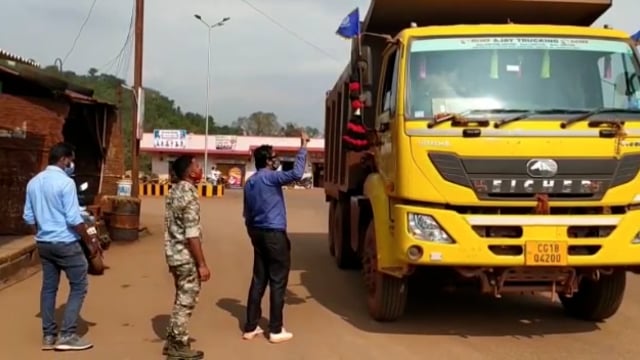 किरन्दुल में कोरोना के रोकथाम हेतु नगरीय प्रशासन हुआ सख्त जगह जगह बनाई गई जांच नाका