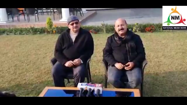 बलिया विधायक रोमी साहनी व गोला विधायक अरविंद गिरी ने की प्रेस वार्ता