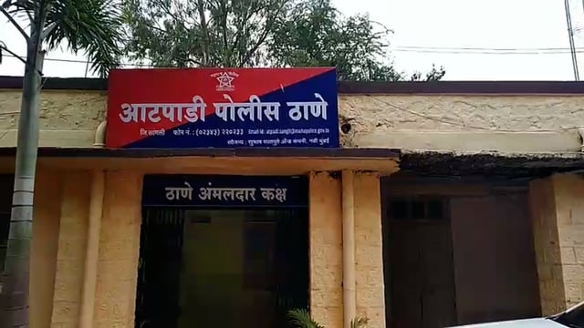 मटका घेत असताना एक जण ताब्यात