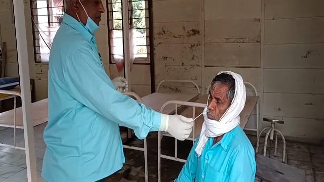 हिलसा अनुमंडलीय अस्पताल में 56 लोगो का हुआ कोरोना जांच एक का रिपोर्ट आया पॉजिटिव