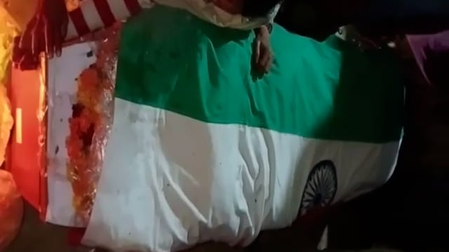 हिलसा के नोनिया विगहा गांव पहुचा आर्मी जवान सुरेंद्र कुमार का पार्थिव शरीर,माहौल हुआ गमगीन