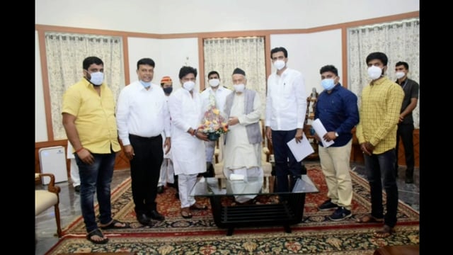 आमदार गोपीचंद पडळकर यांनी घेतली राज्यपाल भगतसिंह होशियारी यांची भेट