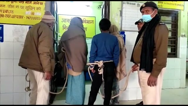 नूरसराय थाना क्षेत्र के पपरनौसा गांव से शराब केस में फरार चल रहे दो आरोपी को पुलिस ने किया गिरफ्तार