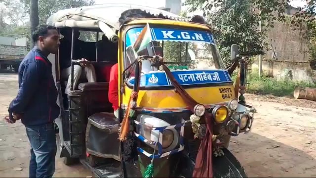 नूरसराय थाना क्षेत्र के केबई बीघा गांव से शराब केस में फरार चल रहे एक आरोपी महिला को पुलिस ने किया गिरफ्तार