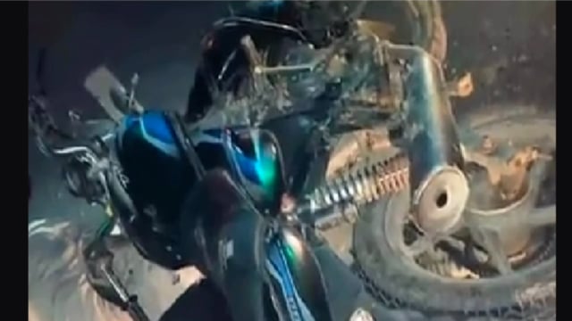 नारदीगंज में राष्ट्रीय राजमार्ग 82 पर मोटरसाइकिल और मोटरसाइकिल की टक्कर में एक घायल