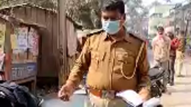 अखबरपुर  फॉरेस्ट विभाग के गेट पर वाहन चेकिंग अभियान के तहत ₹5000 का जुर्माना वसूल किया गया