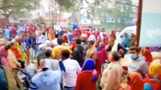 गोसाई पोखर के समीप ट्रैक्टर की चपेट में आने से साइकिल सवार घायल बेहतर इलाज के लिए डीएमसीएच रेफर