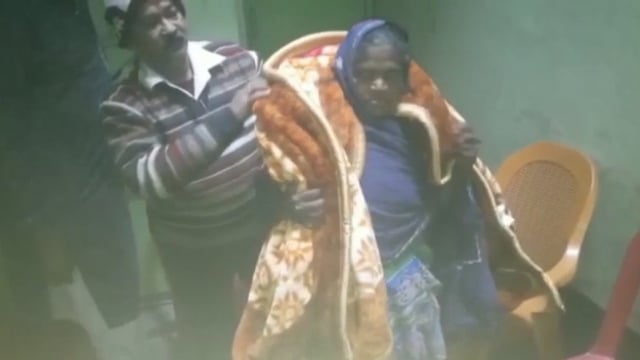 स्वर्णकार समाज ने  गरीब असहाय लोगो के बीच किया गया कंबल का वितरण