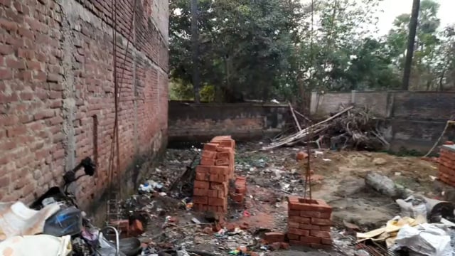 न्याय की आस में हैं शाहपुर के नंदू,ईंट से मारकर पड़ोसी ने किया था घायल