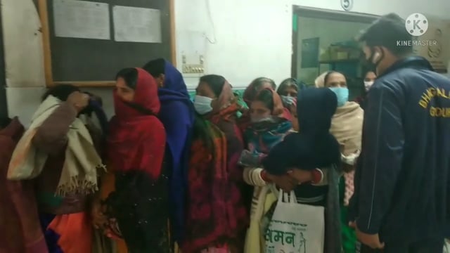 निबंधन कक्ष के कम्प्यूटर में तकनीकी खराबी के कारण इमरजेंसी कक्ष से रसीद काटा जा रहा है ।