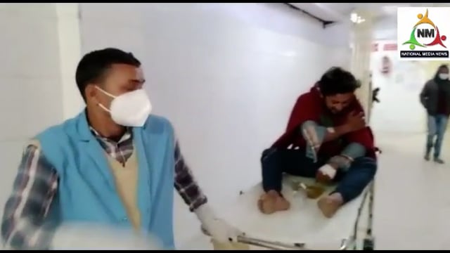 एक बार फिर पुलिस की बर्बरता पिटाई से युवक को किया गंभीर रूप से घायल