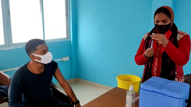 चंडी रेफरल अस्पताल सहित अन्य केन्द्रों पर 610 लोगों को दिया गया कोरोना का टीका