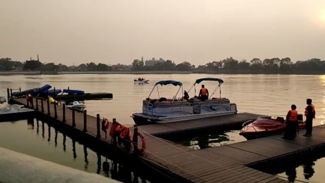 कलेक्टर कोरिया के निर्देशन में झुमका वोट क्लब में चला वोट