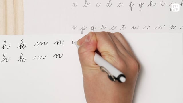 ストロークと文字の練習