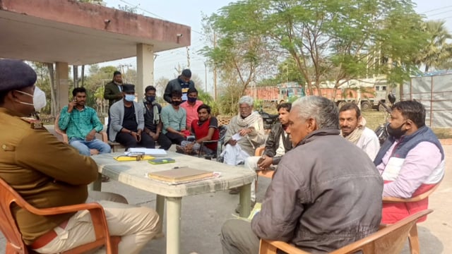 सरस्वती पूजा को लेकर शांति समिति की बैठक का आयोजन।
