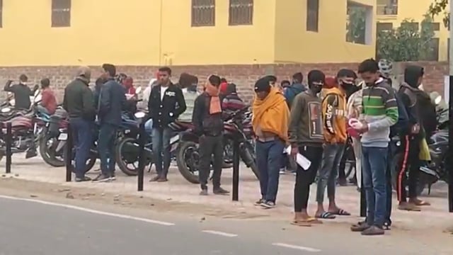 नूरसराय थाना क्षेत्र के केएसटी कॉलेज में शांति माहौल में परीक्षा का संचालन किया जा रहा है