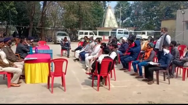 सिरदला थाना परिसर में सरस्वती पूजा संपन्न करवाने को लेकर की गई शांति समिति की बैठक