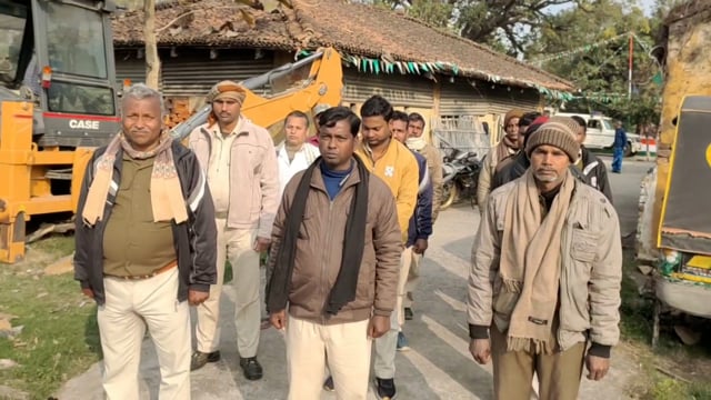 चौकीदार के निधन पर गोगरी थाना में चौकीदार ने मनाया शोक