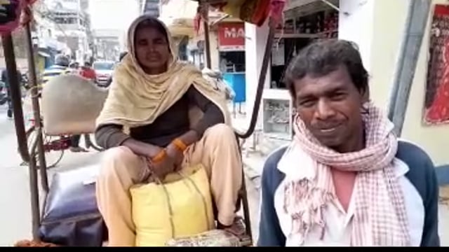 किसानों की मेहनत पर साहू कारों की नज़र 