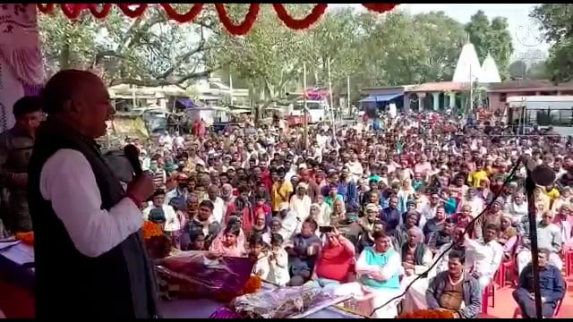 गया :- कोंच प्रखण्ड के आंती से गया तक शुरू हुई सरकारी बस सेवा। यात्रियों को होगी सहूलियत, किराया में मिलेगा राहत। # # 