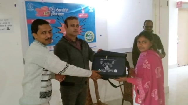 काशीचक में कार्यरत 15 एएनएम को दिया गया किट
